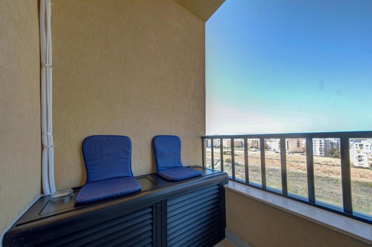 Central Apartments St. Paul's Bay Ngoại thất bức ảnh